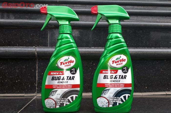 Bug &amp; Tar Remover, produk dari Turtle Wax yang mampu angkat sisa noda aspal di body mobil