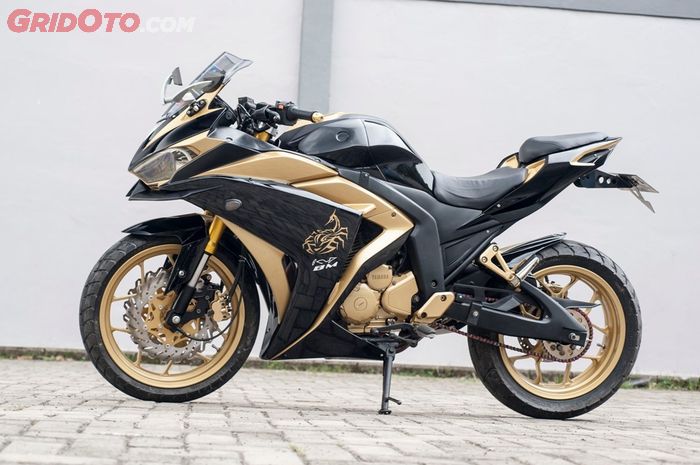 Yamaha Scorpio berubah jadi R25 garapan Berkat Motor