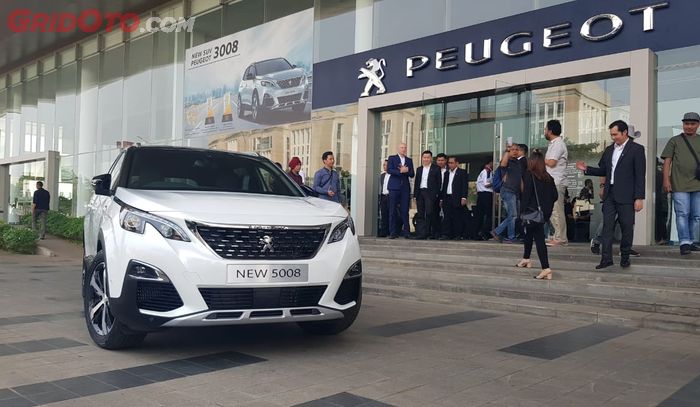 Peugeot 5008