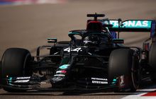 Raih Pole Position, Lewis Hamilton Malah Pesimis Menang di F1 Rusia 2020