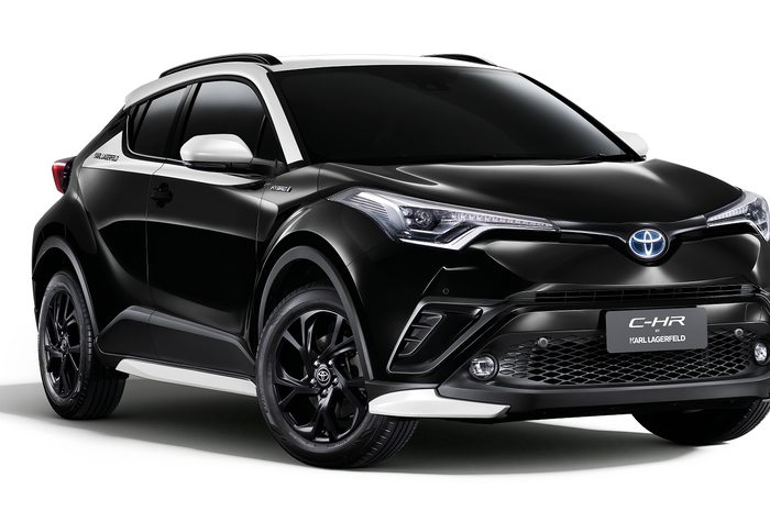 Toyota C-HR Edisi Karl Lagerferd