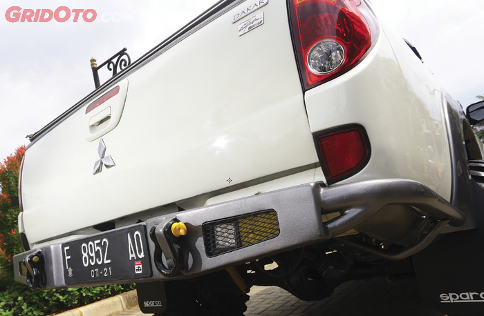 mitsubishi triton off-road look