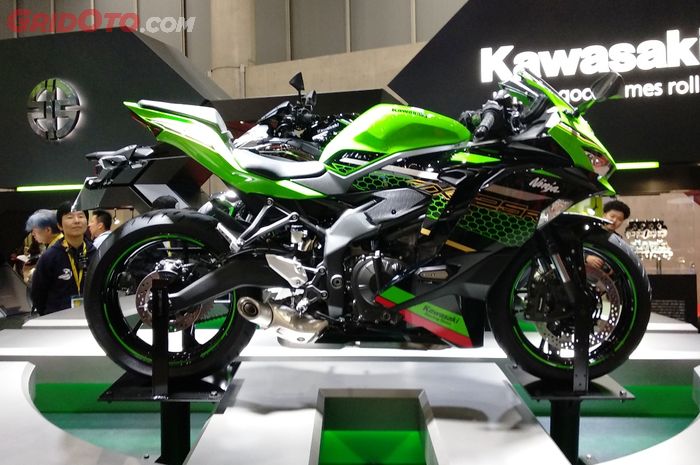 Kawasaki Ninja ZX-25R