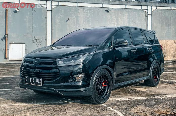 Modifikasi Innova Reborn diesel tipe V upgrade jadi Venturer