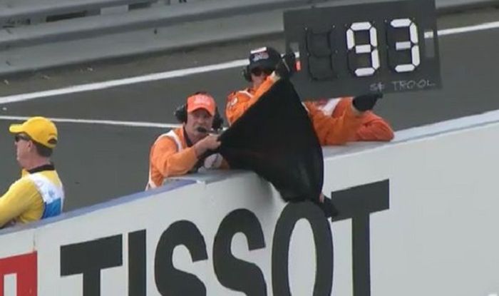 Bendera hitam pada MotoGP