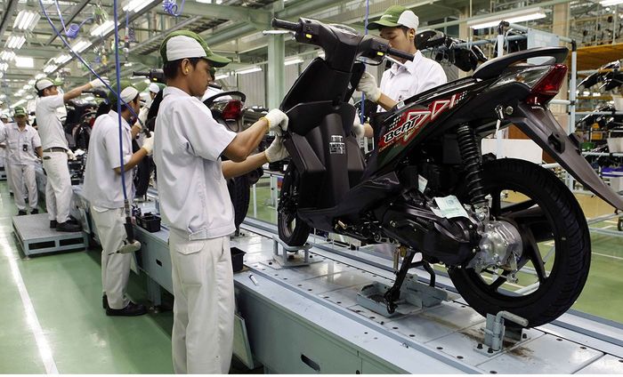 Honda BeAT generasi pertama masih mengandalkan karburator