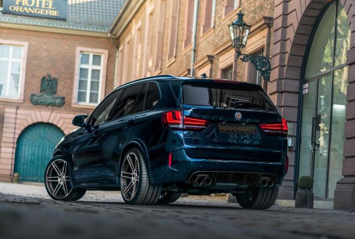 Modifikasi BMW X5 M hasil racikan Manhart