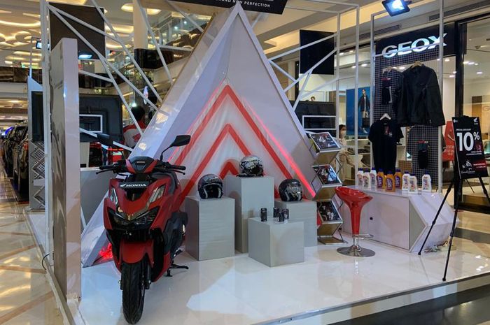 Exhibition All New Honda Vario 160 di Trans Studio Mall Bandung, pada 11 &ndash; 17 April 2022.