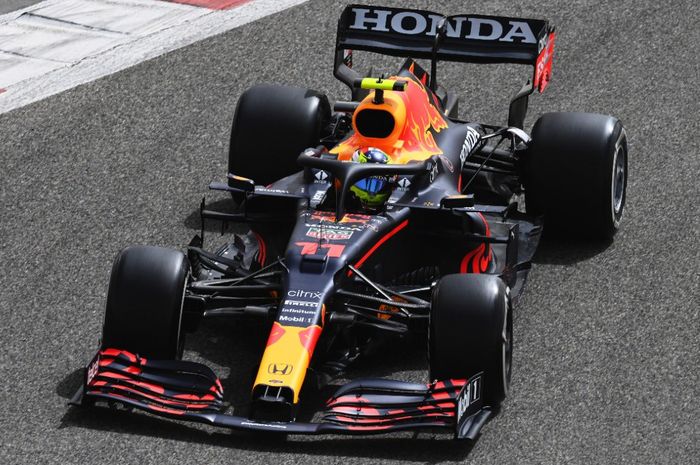 Jelang bergulirnya musim kompetisi Formula 1 2021, Sergio Perez mengaku dirinya belum 'klik' dengan mobil baru tim Red Bull, RB16B