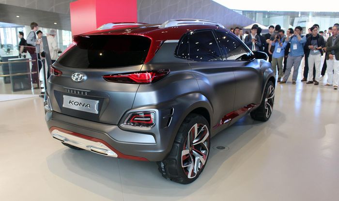 Tampilan belakang Hyundai Kona Iron Man Edition