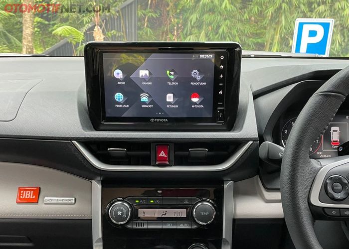 Bedah Audio Toyota Veloz, Asal Pasang 