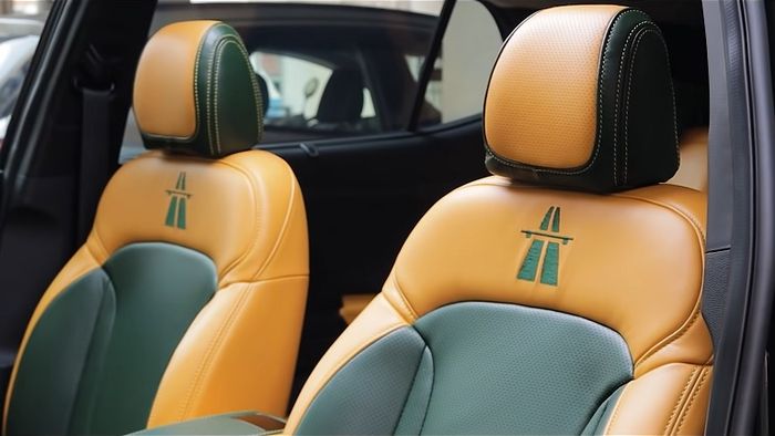 Tampilan kabin modifikasi Hyundai Creta bertema dual-tone