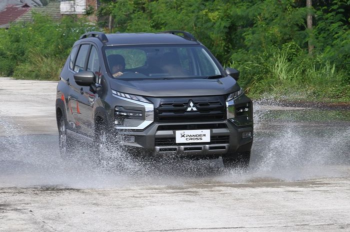 New Xpander dan Xpander Cross  kena promo menarik