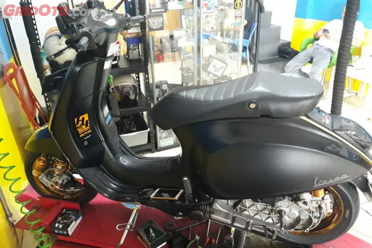 Seken Keren Murah Ini Biaya Servis Ringan Vespa Sprint 150 3v I Get Gridoto Com