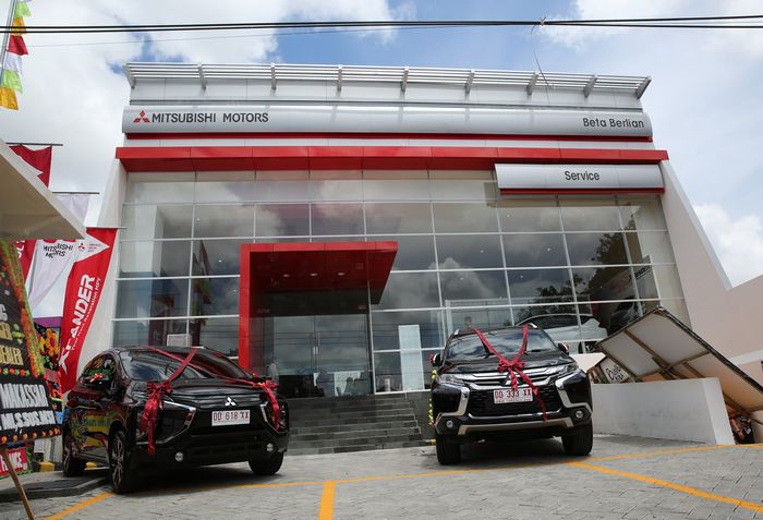 Diler Mitsubishi untuk mobil angkutan