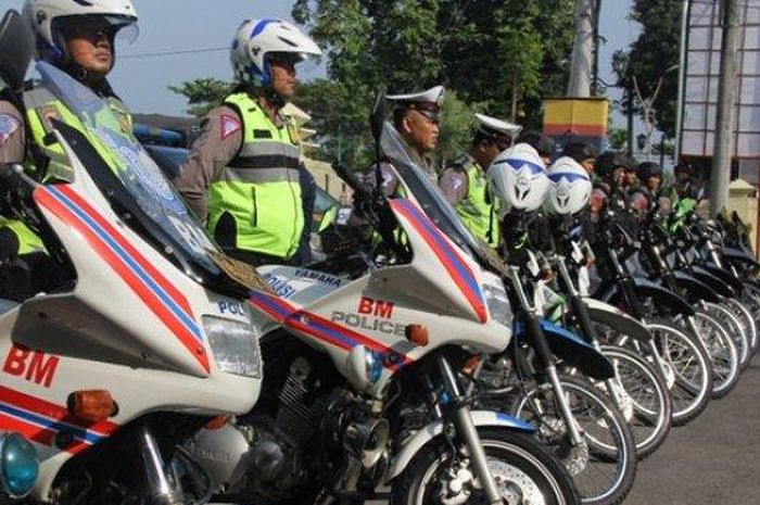 Gelar pasukan Operasi Keselamatan Progo 2019 di halaman Mapolres Bantul, Senin (29/4/2019) 