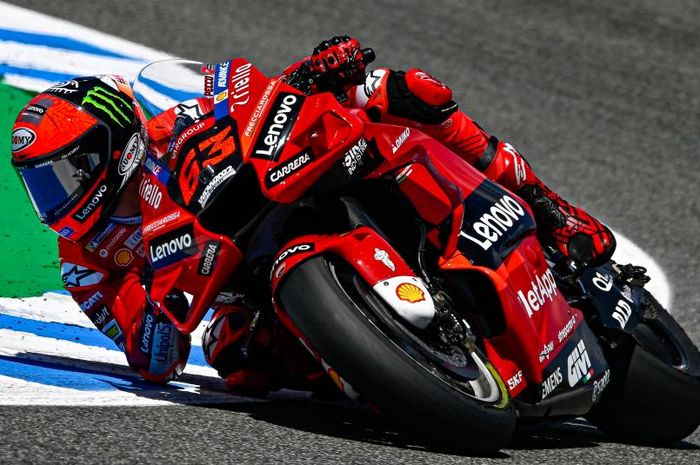 Francesco Bagnaia tampil sempurna untuk meraih kemenangan pertamanya musim ini di MotoGP Spanyol 2022