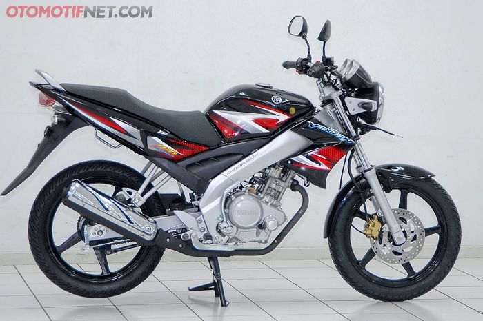 Yamaha V-ixion 2007