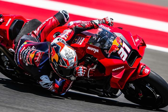 Pedro Acosta tak terlihat semangat saat merayakan podium MotoGP Mandalika 2024