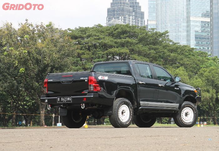 Modifikasi Toyota Hilux Revo