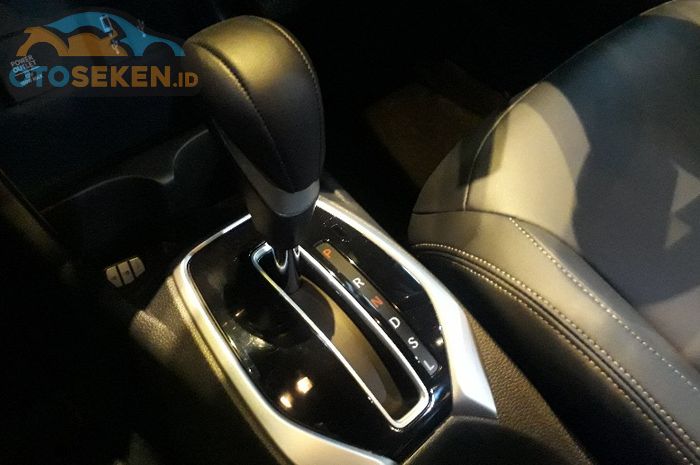 Penyebab transmisi mobil matik ngelag atau delay