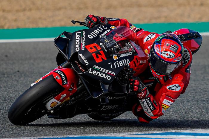 Pecco Bagnaia mengakhiri rangkaian musim MotoGP 2021 dengan berada di posisi teratas dalam tes MotoGP Jerez