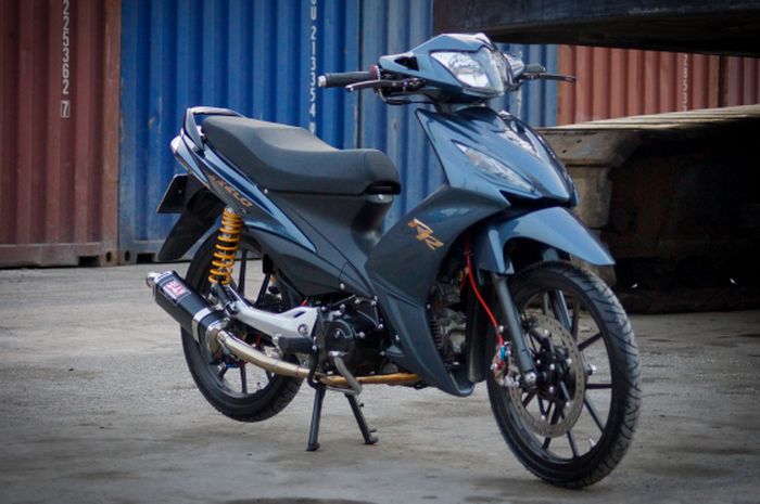 Modifikasi Suzuki Shogun Axelo asal Vietnam