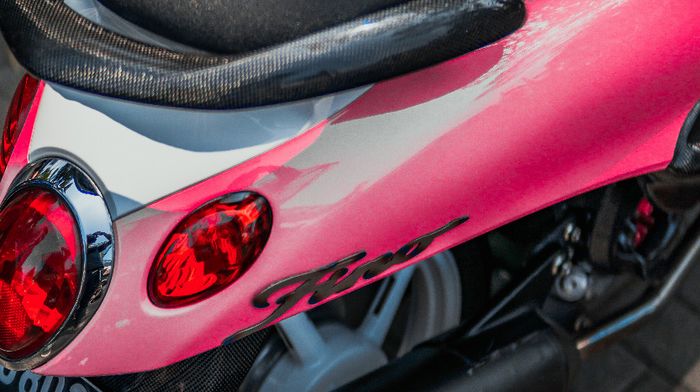 Bodi Yamaha Fino repaint pink magent