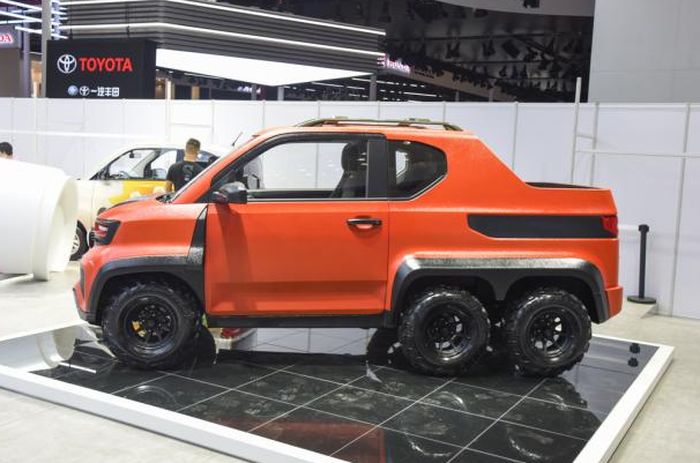 Modifikasi Wuling Mini EV pikap off-road 6x6