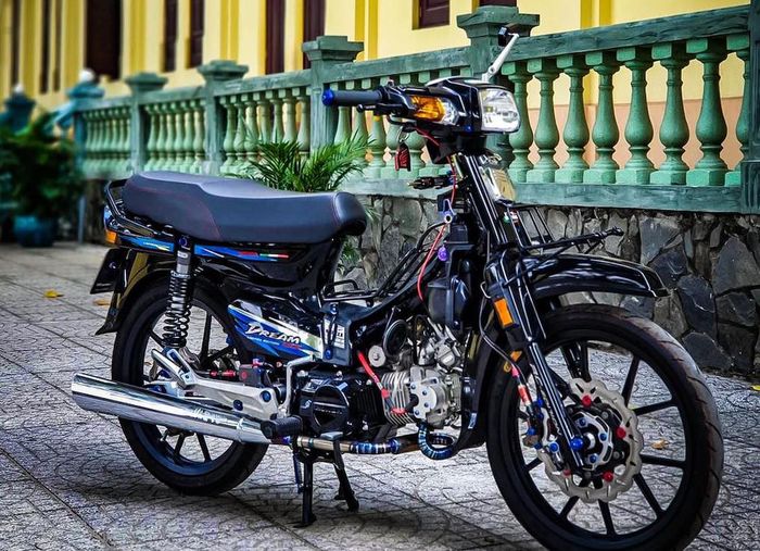 Modifikasi Honda Astrea Prima yang sungguh mempesona