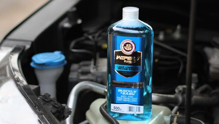 Wiper Fluid Megacools ini adalah tidak merusak karet wiper, karet seal pada sisi kaca, maupun cat bodi mobil.