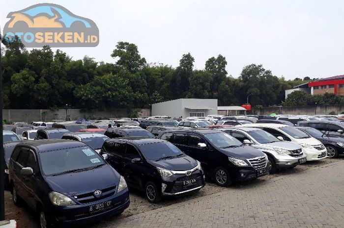 Mobil-mobil yang akan dilelang di Bayauc Nasmoco Auctions