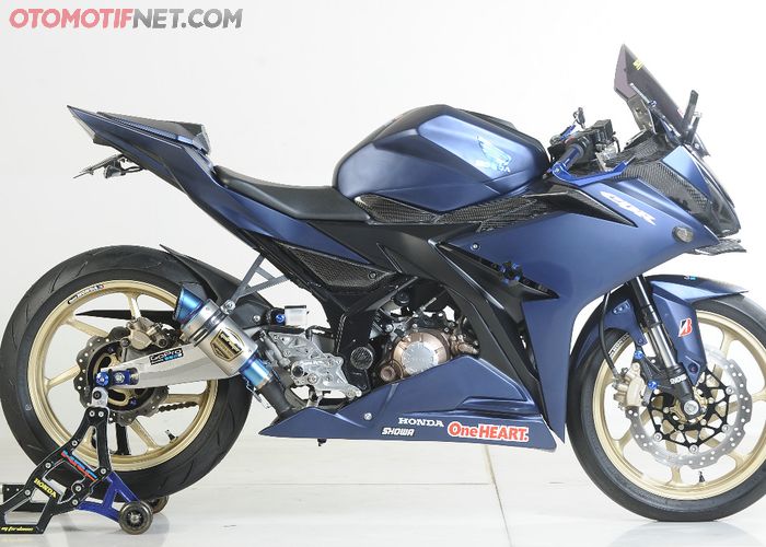 Upside down cbr150r store