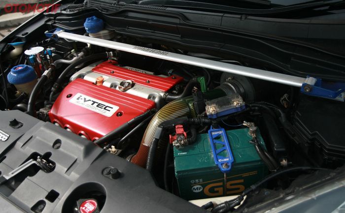 Mesin Honda CR-V juga di-upgrade performanya, pasang yang plug and play