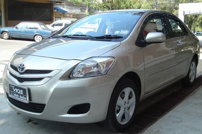 Spesifikasi dan kisaran harga Toyota  Vios G tahun 2009 seken.